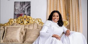 Tope Alabi Biography