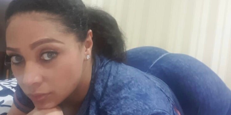 Lola Omotayo Biography