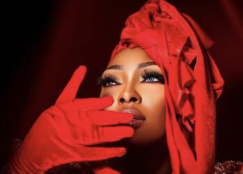 Toyin Lawani Biography