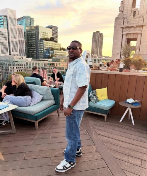 Tunde Perry